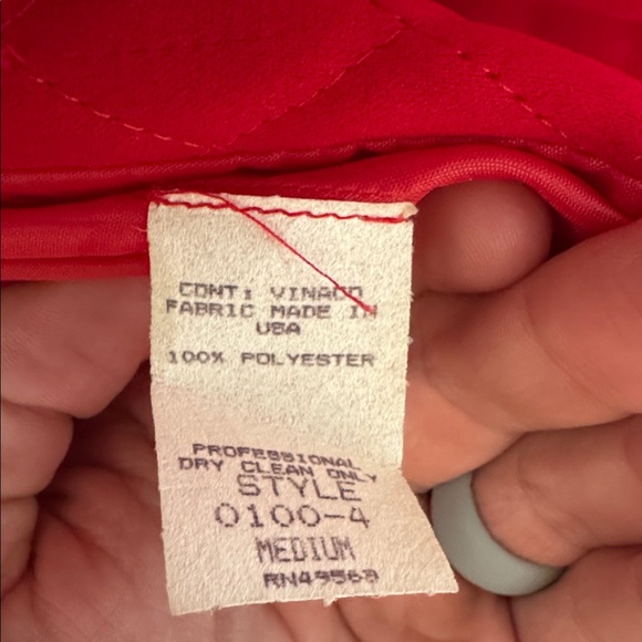 Vintage Victor Costa for Saks Fifth Avenue Red Quilted Shawl Collar Coat - Picture 6 of 6